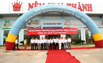 SỰ PHÁT TRIỂN THÀNH CÔNG CỦA ĐỆM VẠN THÀNH 